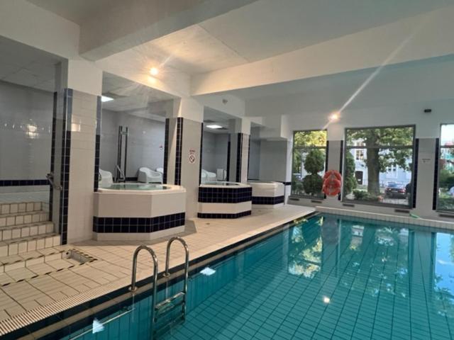 Olymp 114 I 120 Z Basenem, Sauna I Jacuzzi W Cenie Kolobrzeg Exterior photo