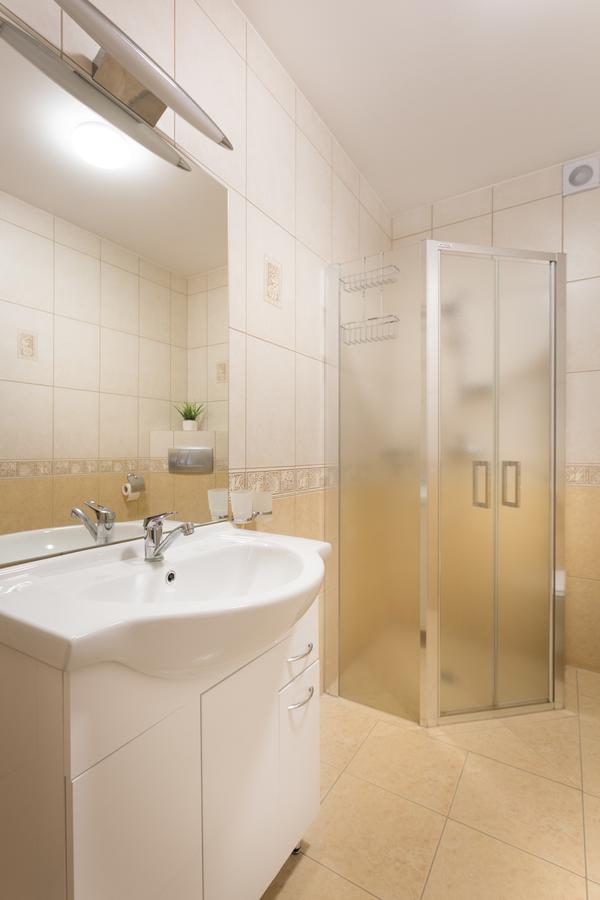 Olymp 114 I 120 Z Basenem, Sauna I Jacuzzi W Cenie Kolobrzeg Exterior photo